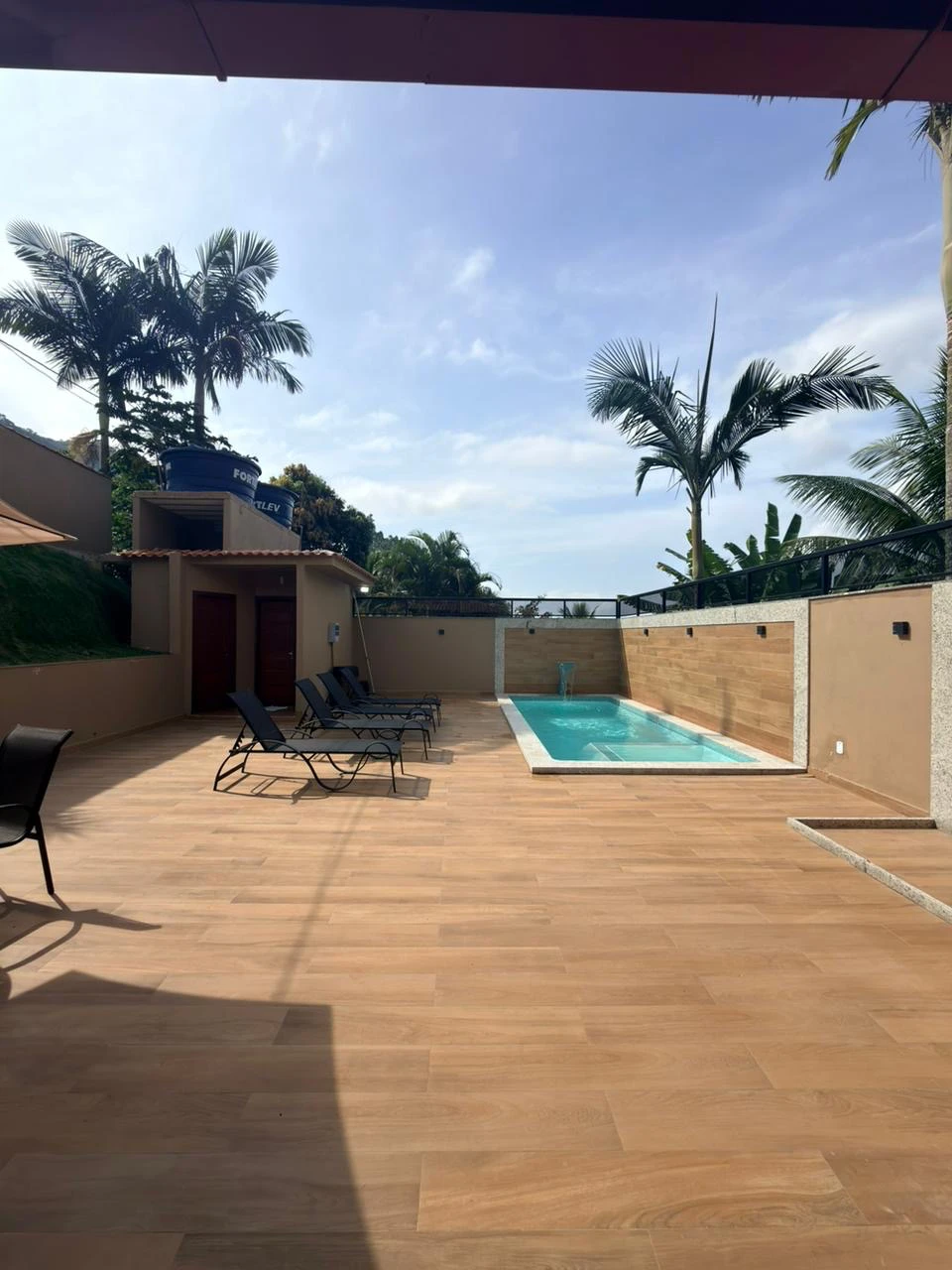 Imagem Casa com 3 Quartos à Venda, 500 m² em Domingos Martins - Domingos Martins