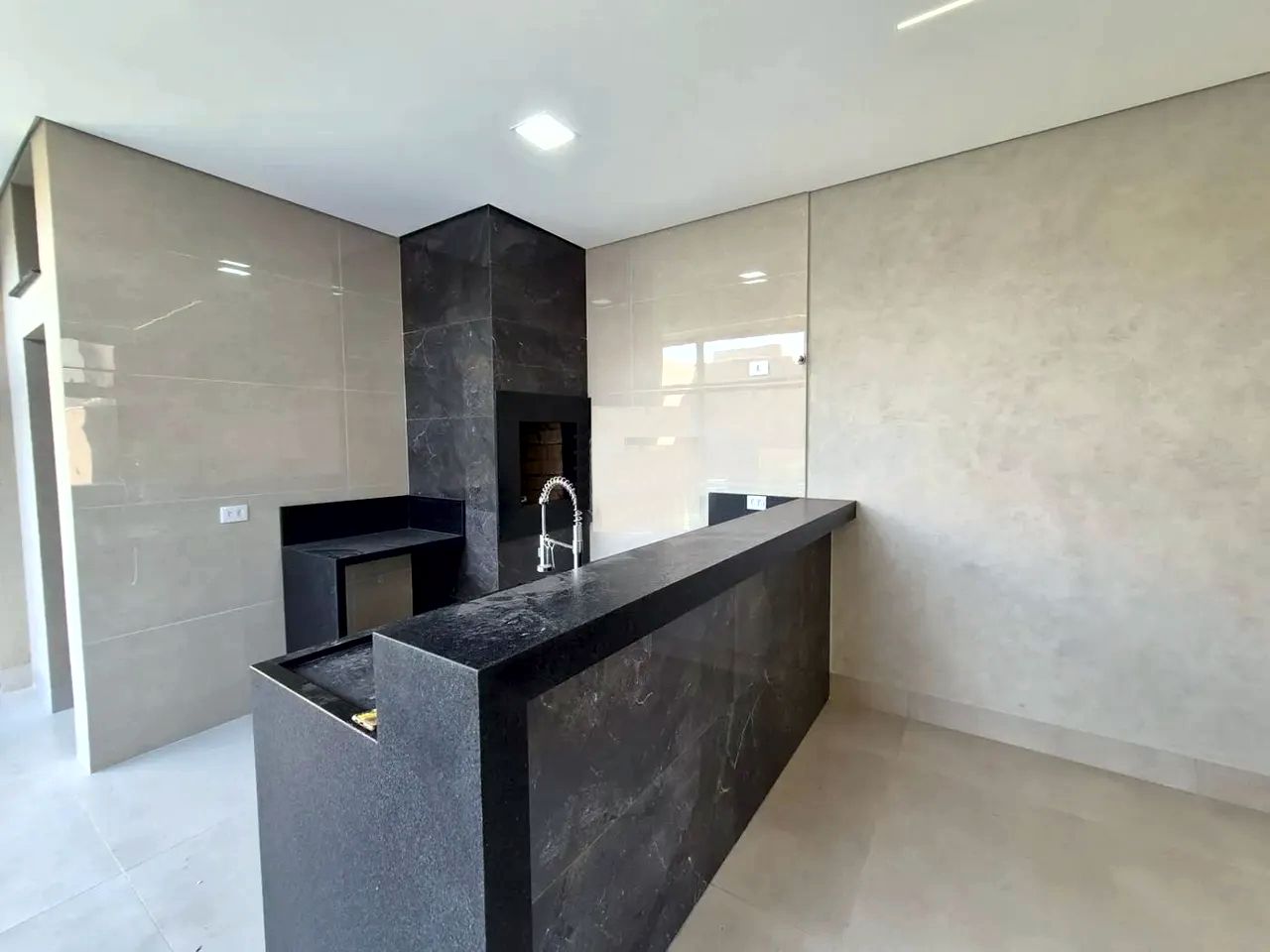 Imagem Casa com 3 Quartos à Venda, 179 m² em Altos do Panamá - Campo Grande