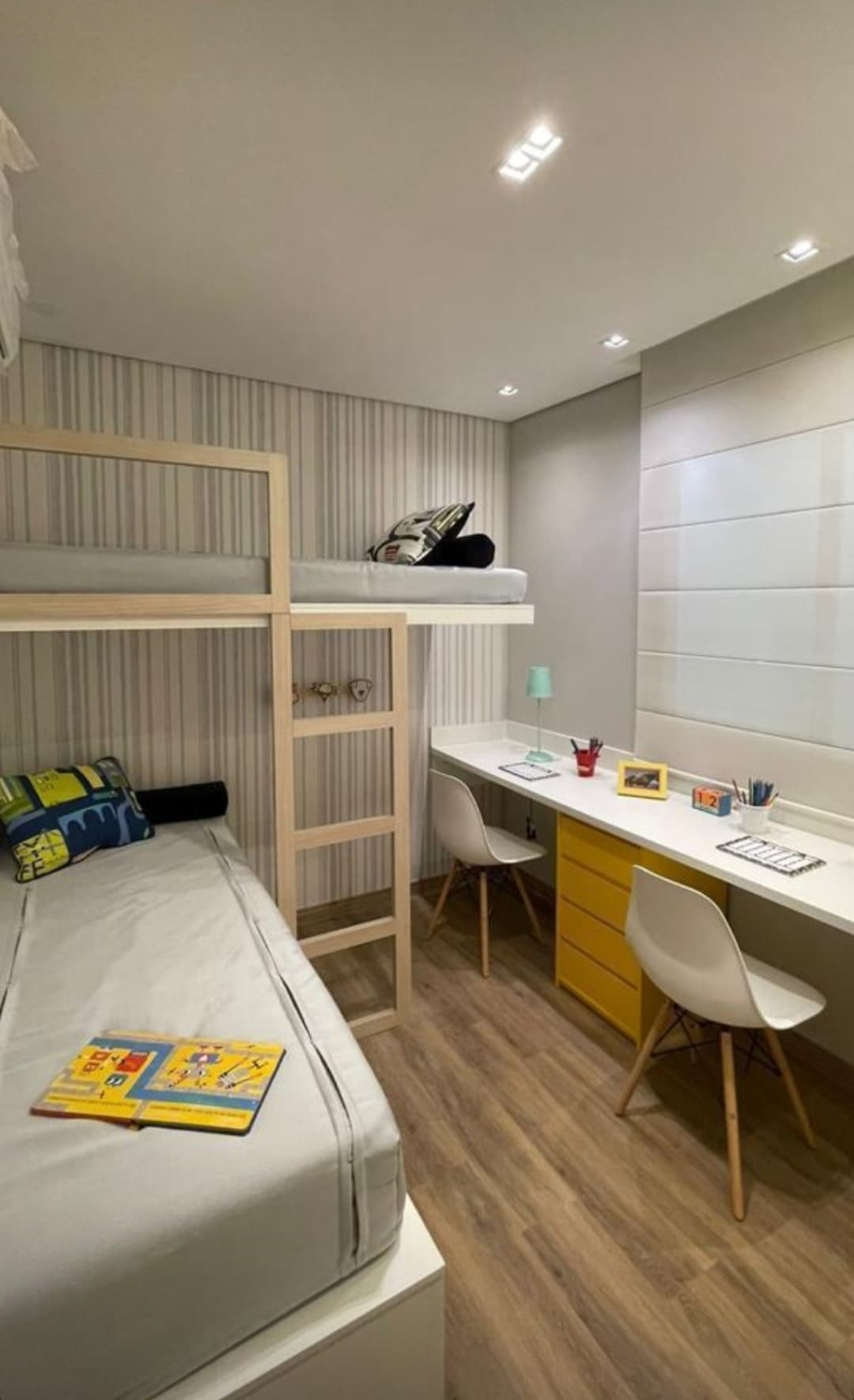 Imagem Apartamento com 2 Quartos à Venda, 52 m²em Setor Central (Gama) - Brasília