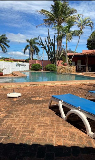 Imagem Casa com 6 Quartos à Venda, 395 m²em Jardim Paulista - Dourado