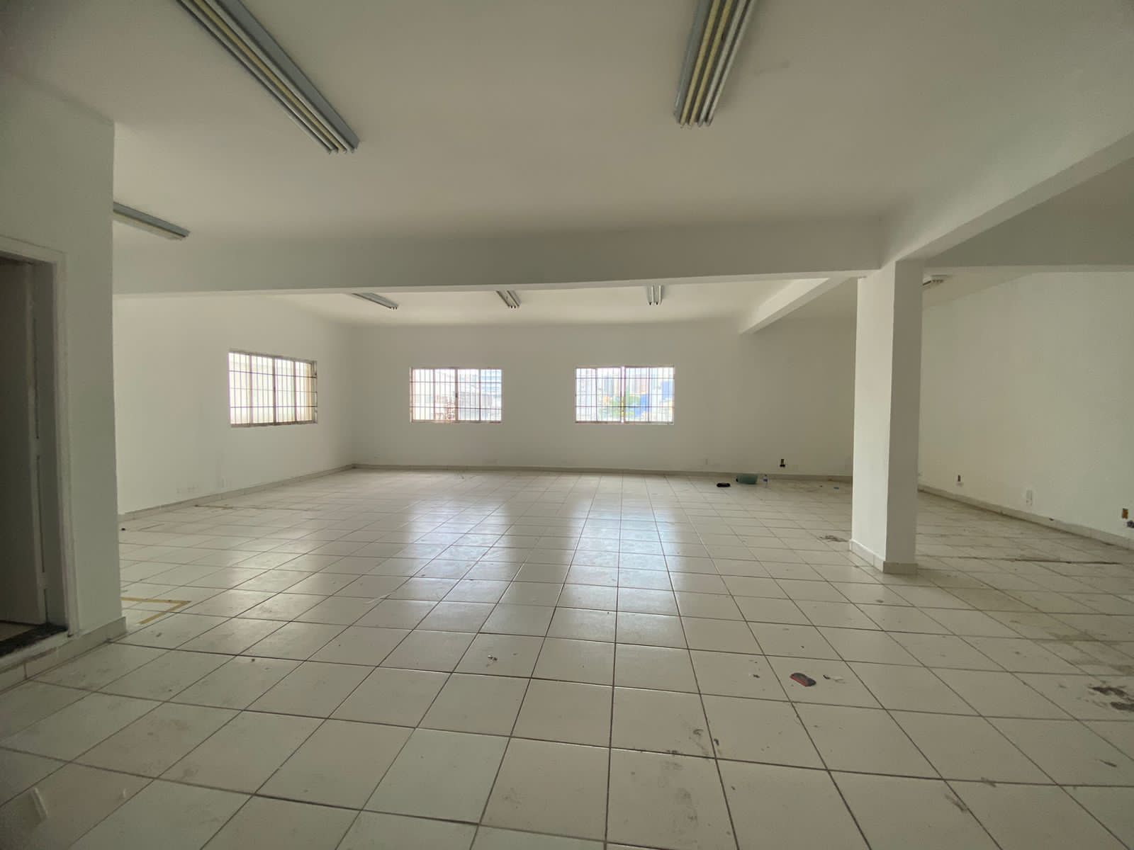 Foto do imóvel: Imóvel Comercial para Alugar, 1.000 m²em Centro - Osasco