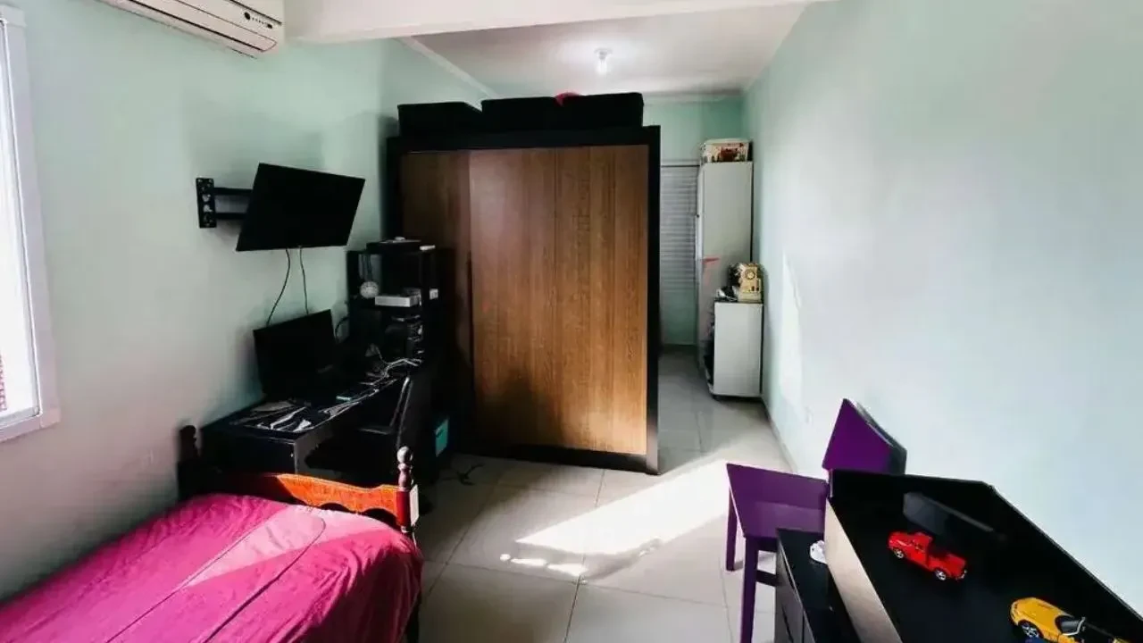 Imagem Casa com 3 Quartos à Venda, 210 m² em Centro - São Vicente