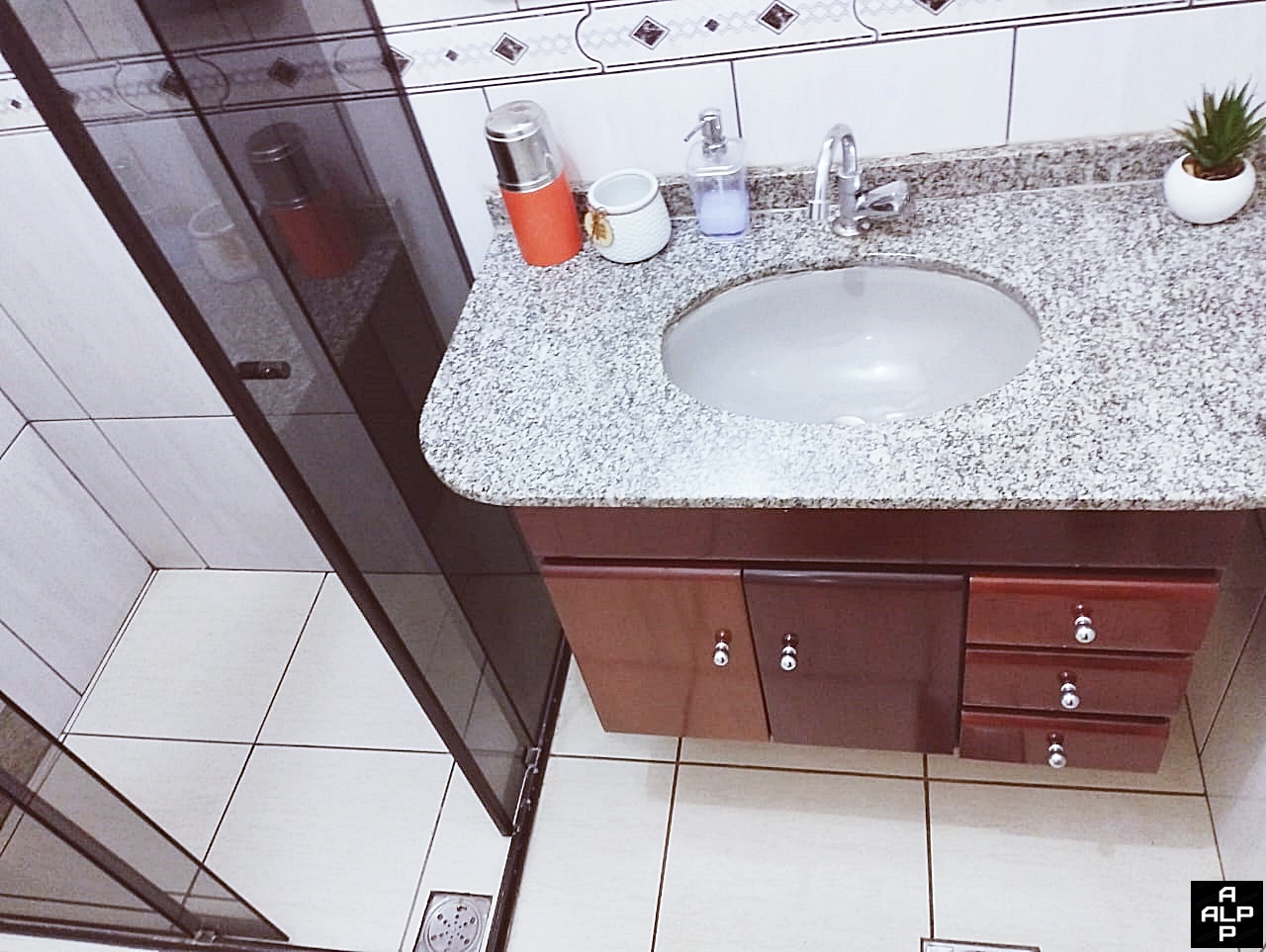 Imagem Casa com 5 Quartos à Venda, 210 m²em Taguatinga Norte (Taguatinga) - Brasília