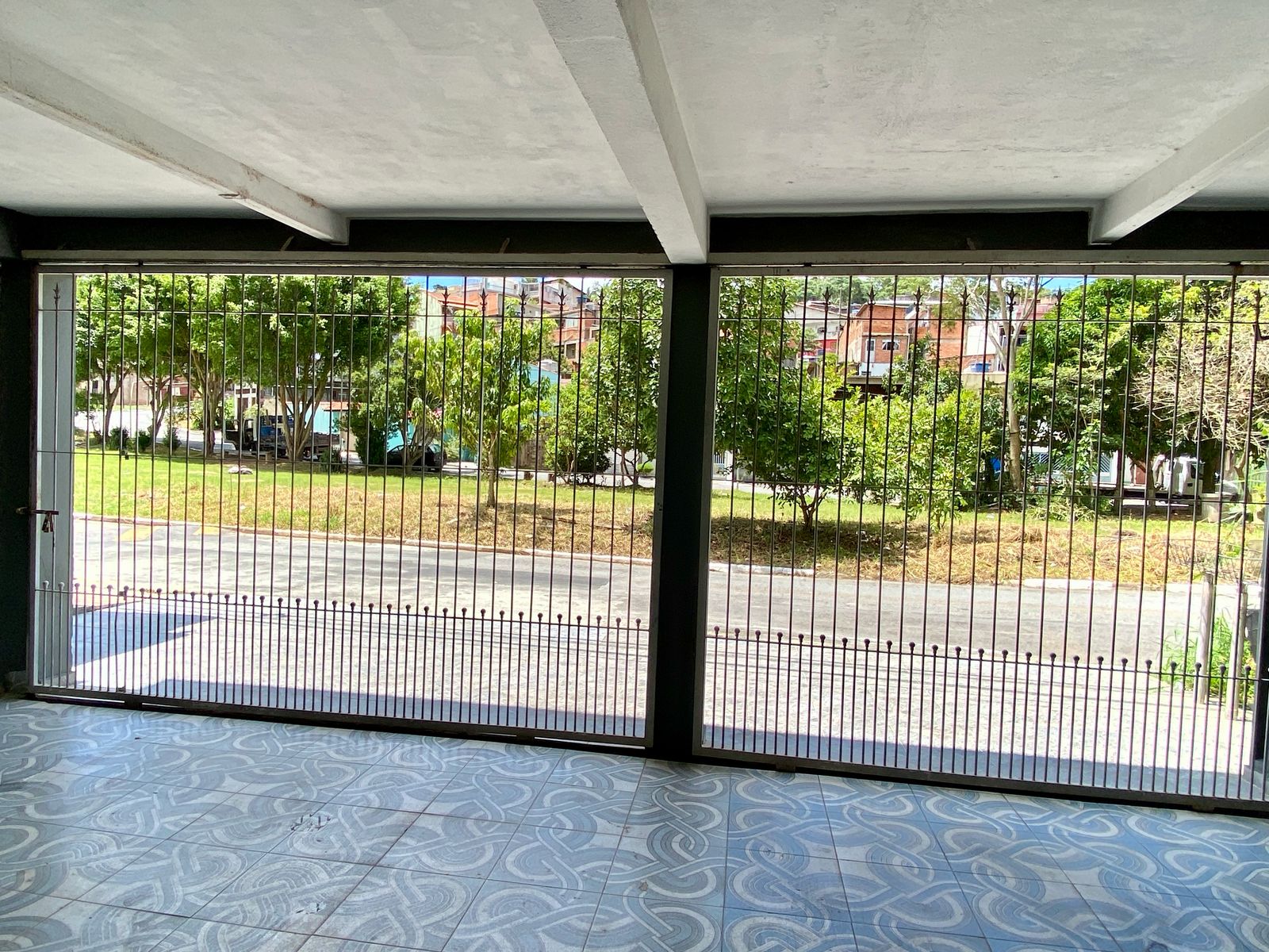 Foto do imóvel: Casa com 2 Quartos à Venda, 305 m² em Parque Paraíso - Itapecerica da Serra