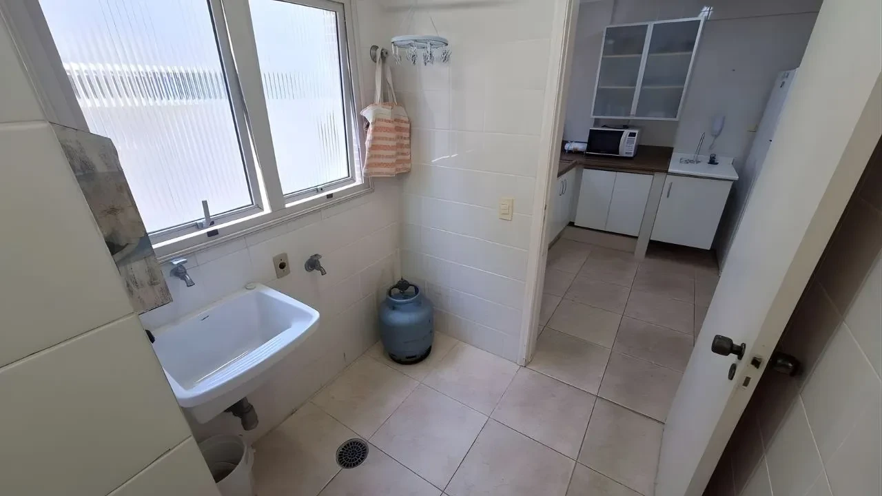 Imagem Apartamento com 2 Quartos à Venda, 70 m² em Enseada - Guarujá