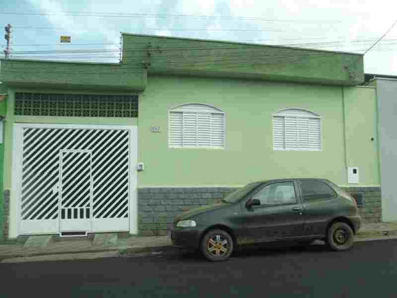 Casa com 2 Quartos à Venda,  em Vila Floresta - Varginha