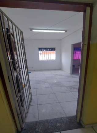 Imagem Sala Comercial para Alugar, 50 m²em Guaianazes - São Paulo