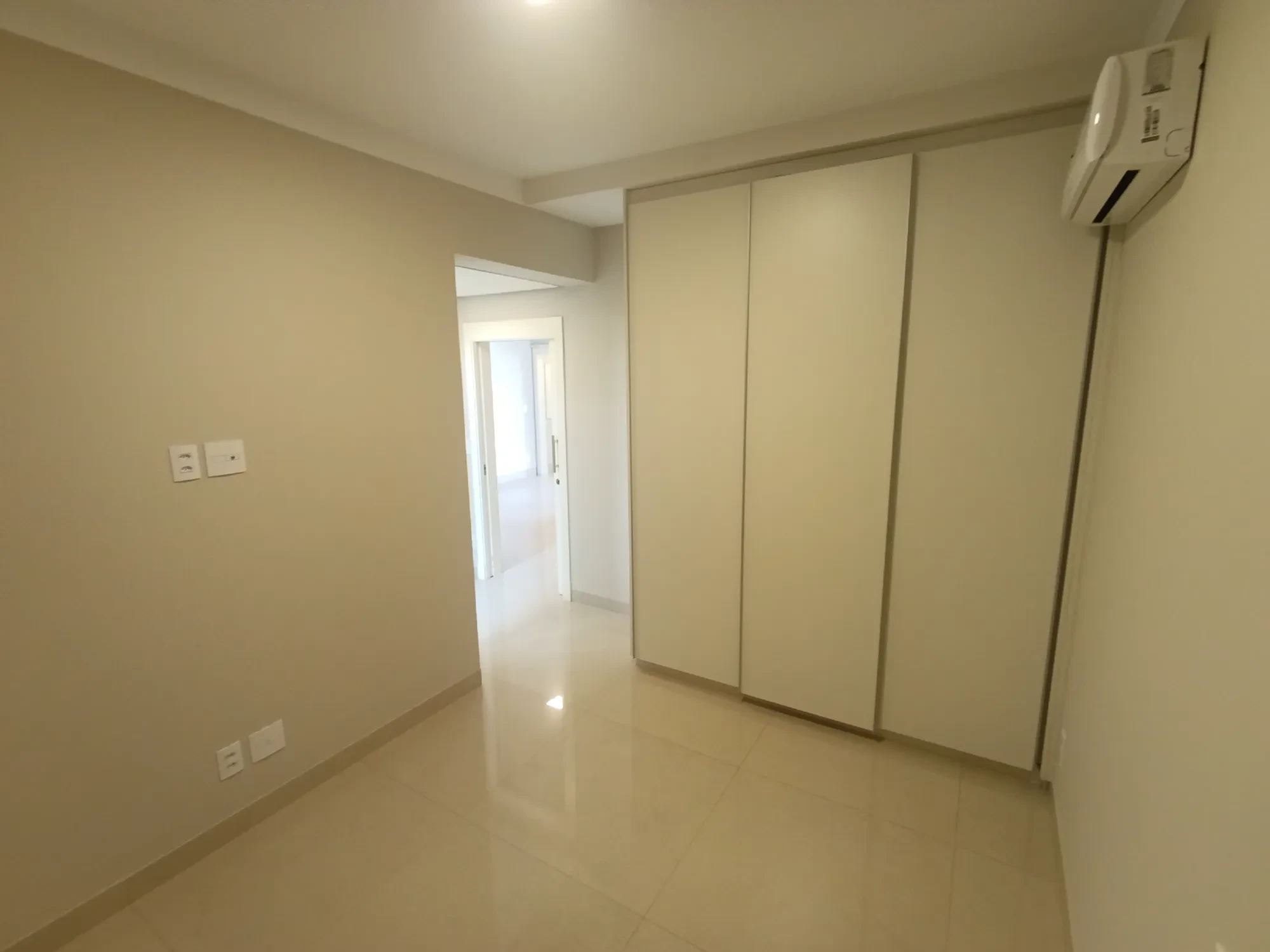 Imagem Apartamento com 3 Quartos para Alugar, 204 m² em Centro - Araçatuba