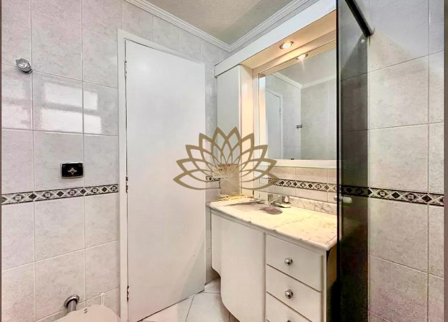 Imagem Apartamento com 2 Quartos à Venda, 75 m²em Campo Belo - São Paulo