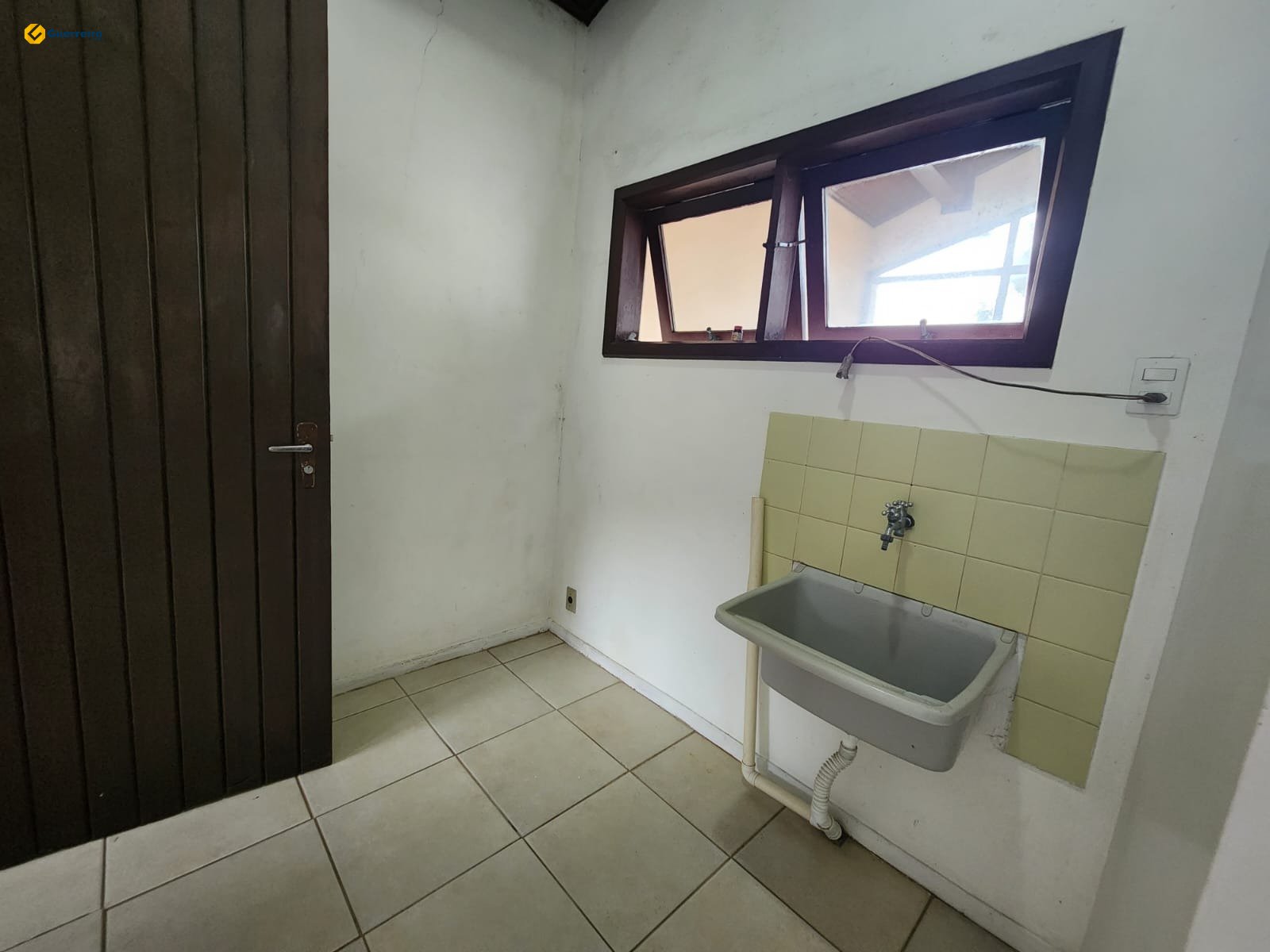 Foto do imóvel: Casa com 3 Quartos à Venda, 190 m² em Trindade - Florianópolis