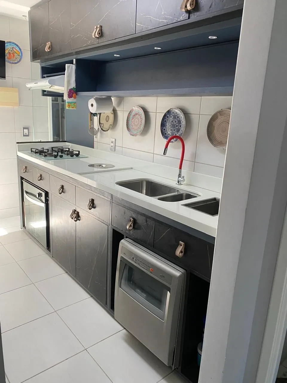 Imagem Apartamento com 3 Quartos à Venda, 80 m² em Encruzilhada - Recife