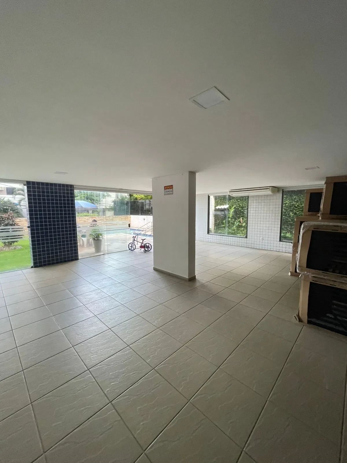 Imagem Apartamento com 3 Quartos à Venda, 87 m² em Casa Amarela - Recife