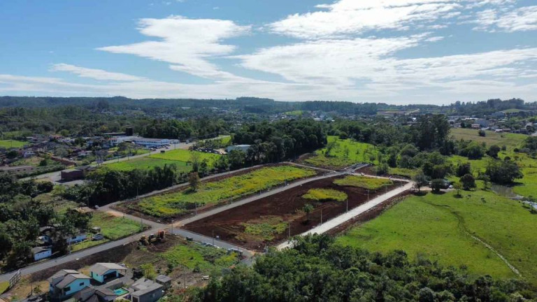 Terreno à Venda,  em Caravággio - Nova Veneza