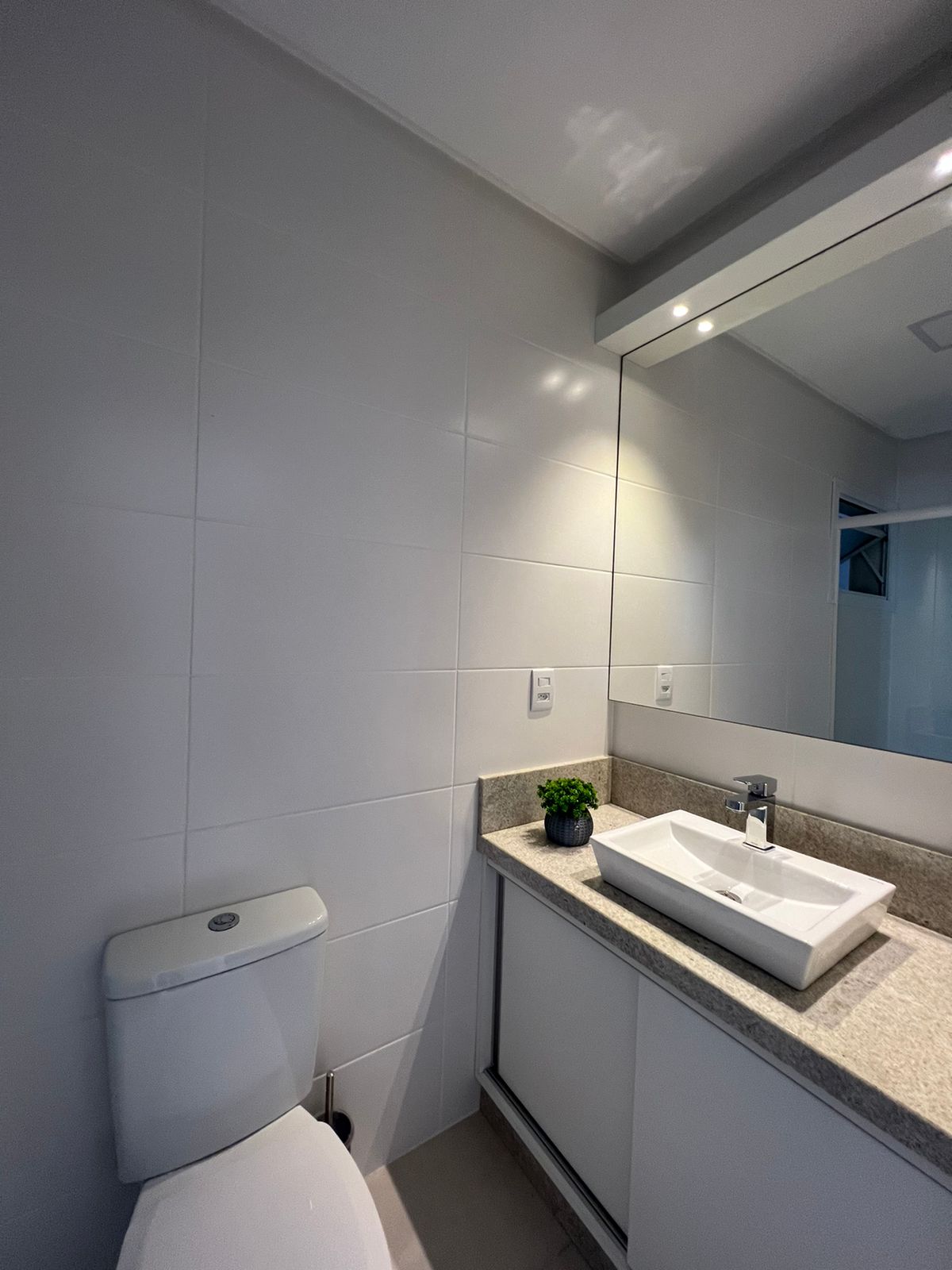 Imagem Apartamento com 2 Quartos à Venda, 101 m²em Centro - Tramandaí