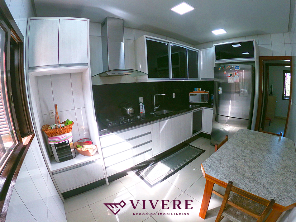 Imagem Casa com 4 Quartos à Venda, 292 m² em Santa Catarina - Caxias do Sul