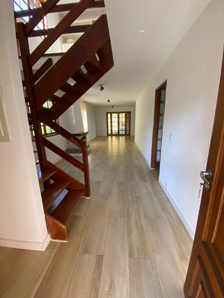 Imagem Casa de Condomínio com 4 Quartos para Alugar, 170 m²em Jardim São Paulo II - cotia