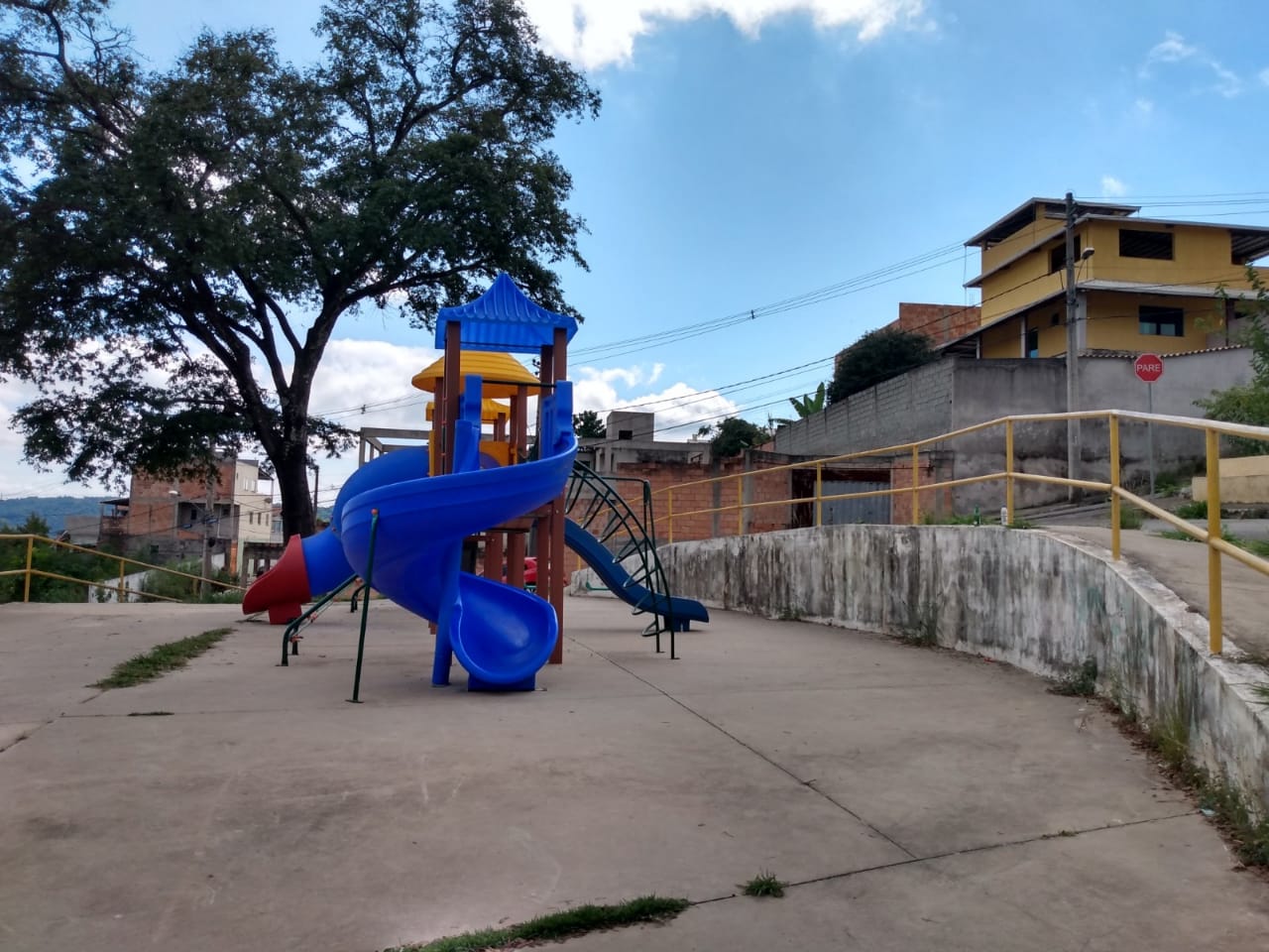 Imagem Casa com 2 Quartos à Venda, 57 m² em Monte Carlo - Santa Luzia