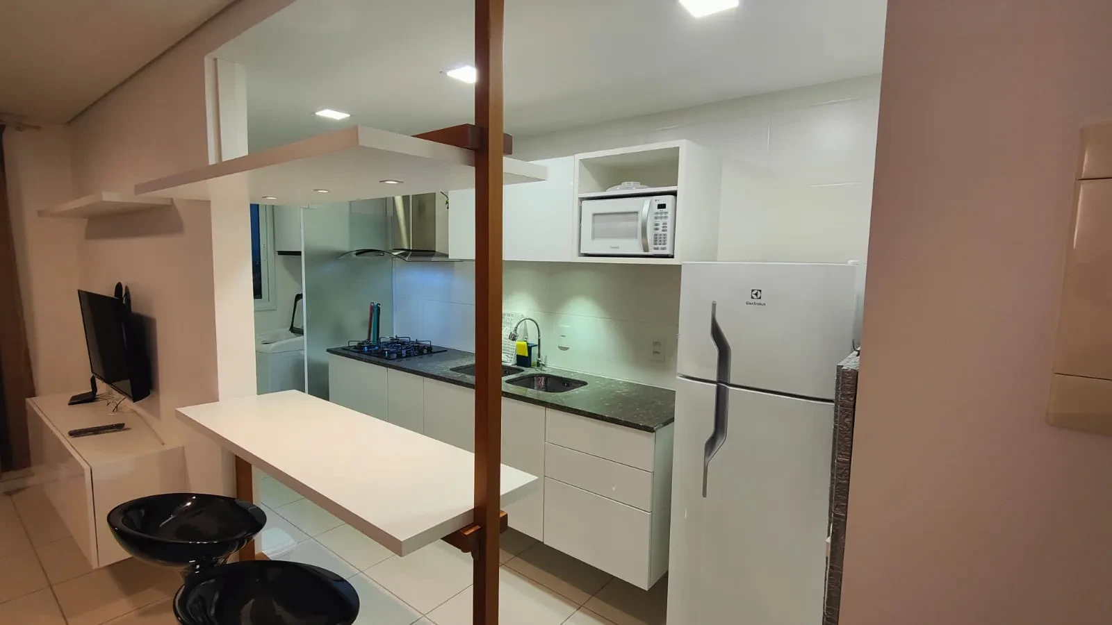 Imagem Apartamento com 1 Quarto à Venda, 42 metros em Torres - Torres
