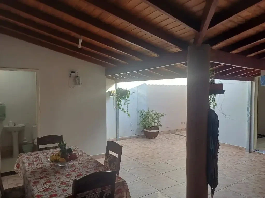 Imagem Casa com 2 Quartos à Venda, 80 m² em Vila Inema - Hortolândia