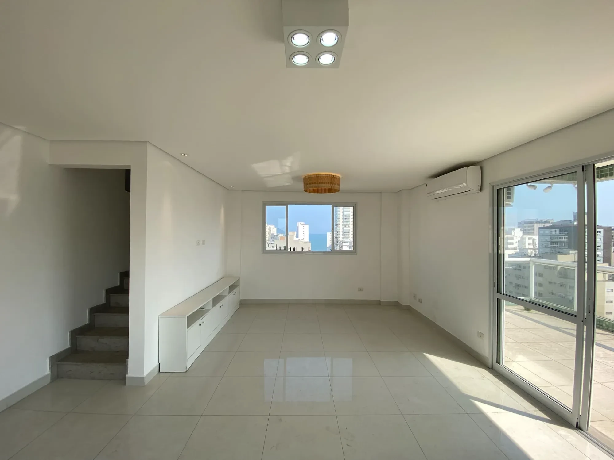 Imagem Apartamento com 3 Quartos à Venda, 127 m² em Boqueirão - Santos
