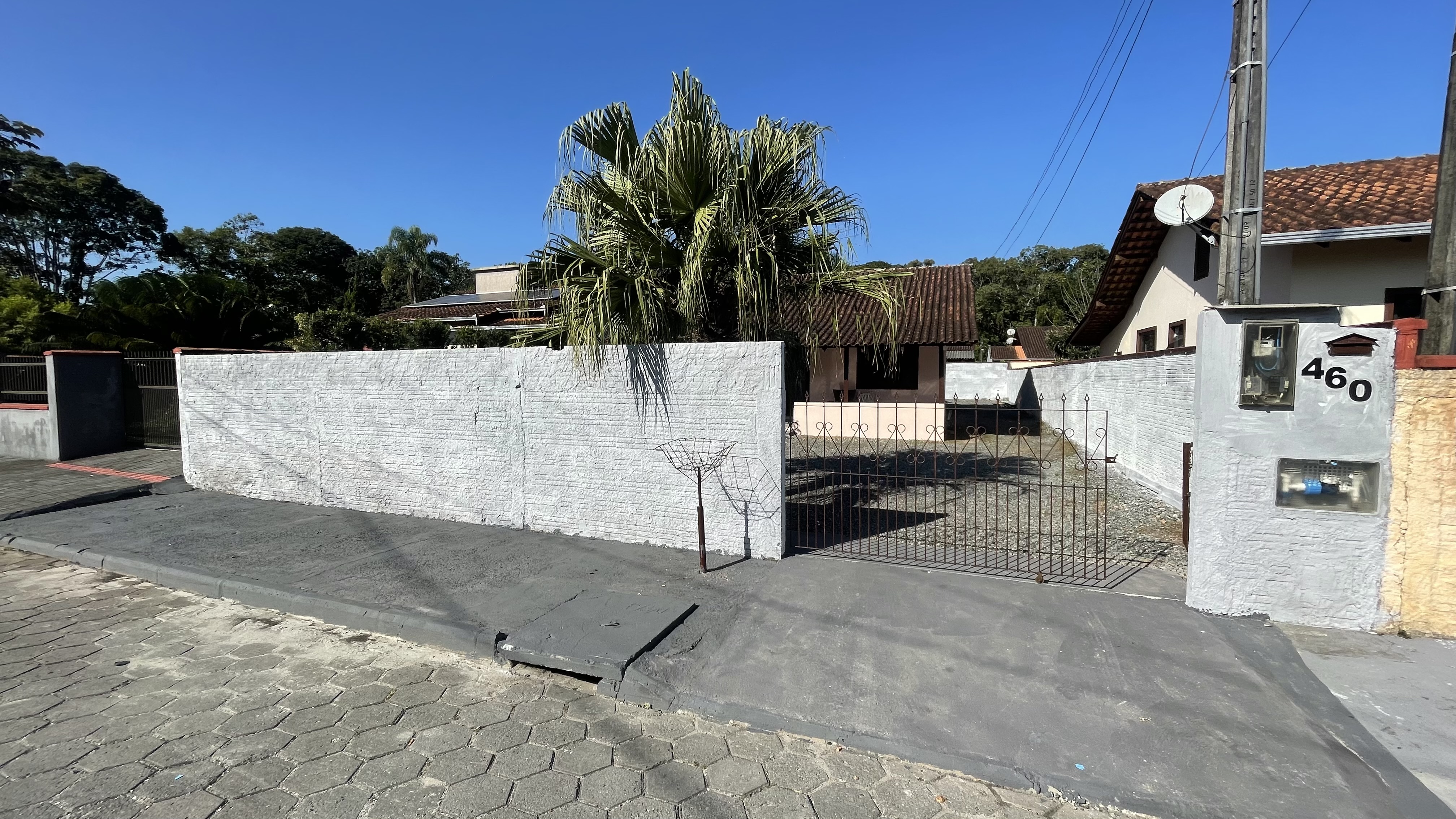 Casa com 3 Quartos à Venda, 100 m²em Espinheiros - Joinville