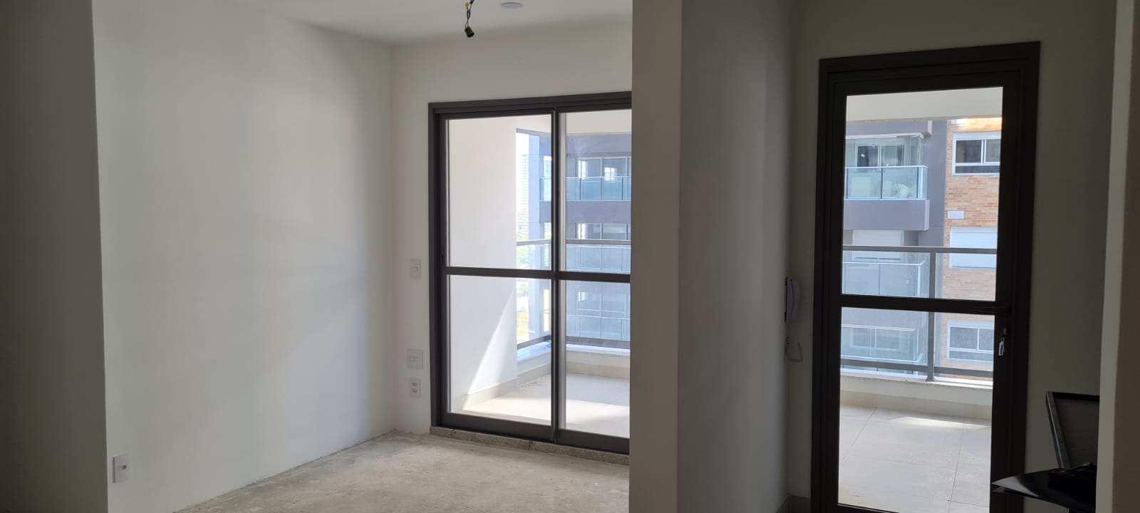 Imagem Apartamento com 2 Quartos à Venda, 66 m²em Jardim das Acácias - São Paulo