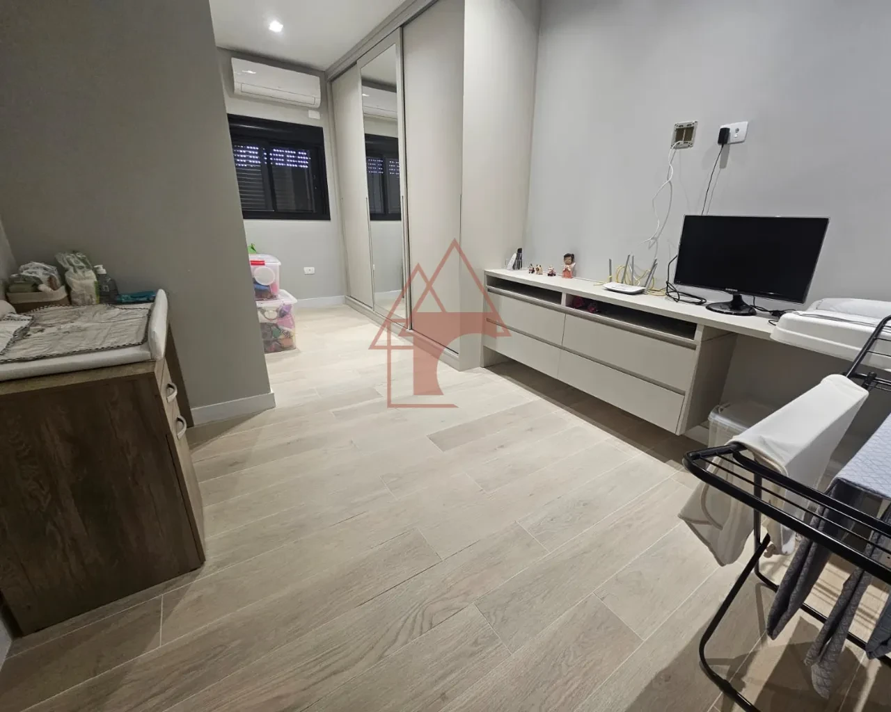 Imagem Sobrado com 5 Quartos à Venda, 271 m² em Jardim Casqueiro - Cubatão