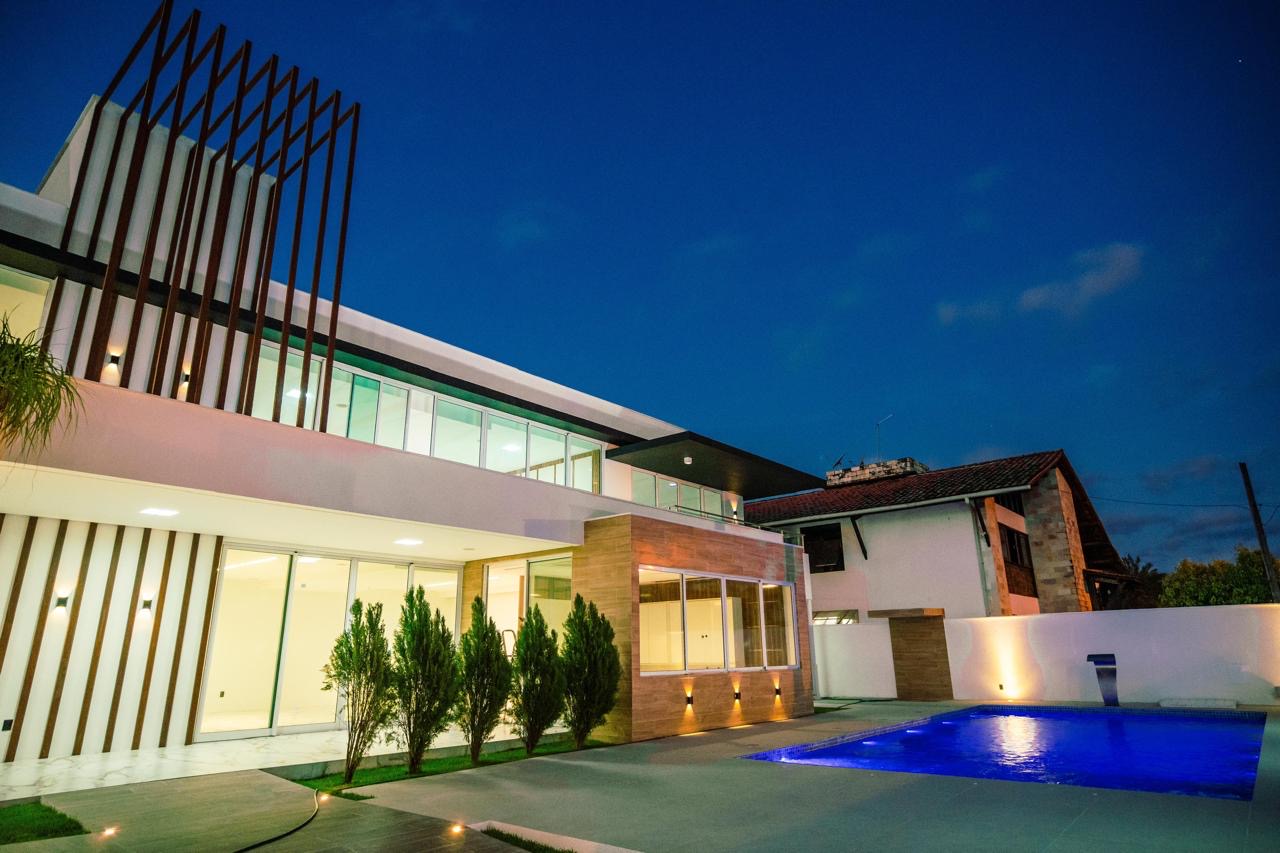 Imagem Casa de Condomínio com 5 Quartos à Venda, 710 m² em Gruta de Lourdes - Maceió