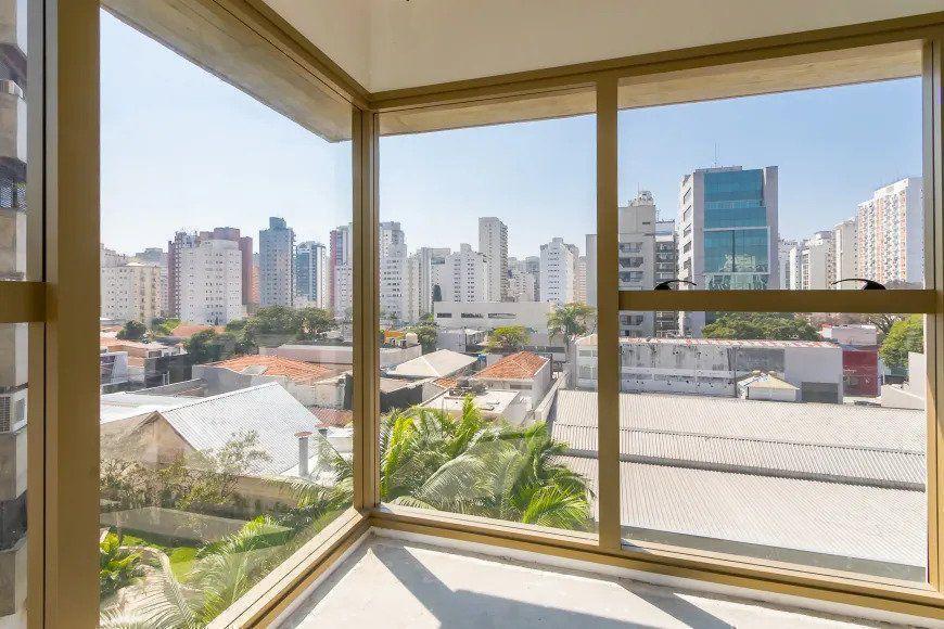 Imagem Apartamento com 3 Quartos à Venda, 149 m² em Indianópolis - São Paulo
