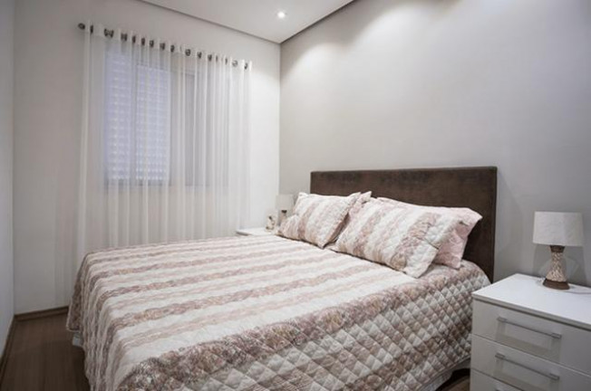 Imagem Apartamento com 2 Quartos para Alugar, 54 m² em Vila Eldízia - Santo André