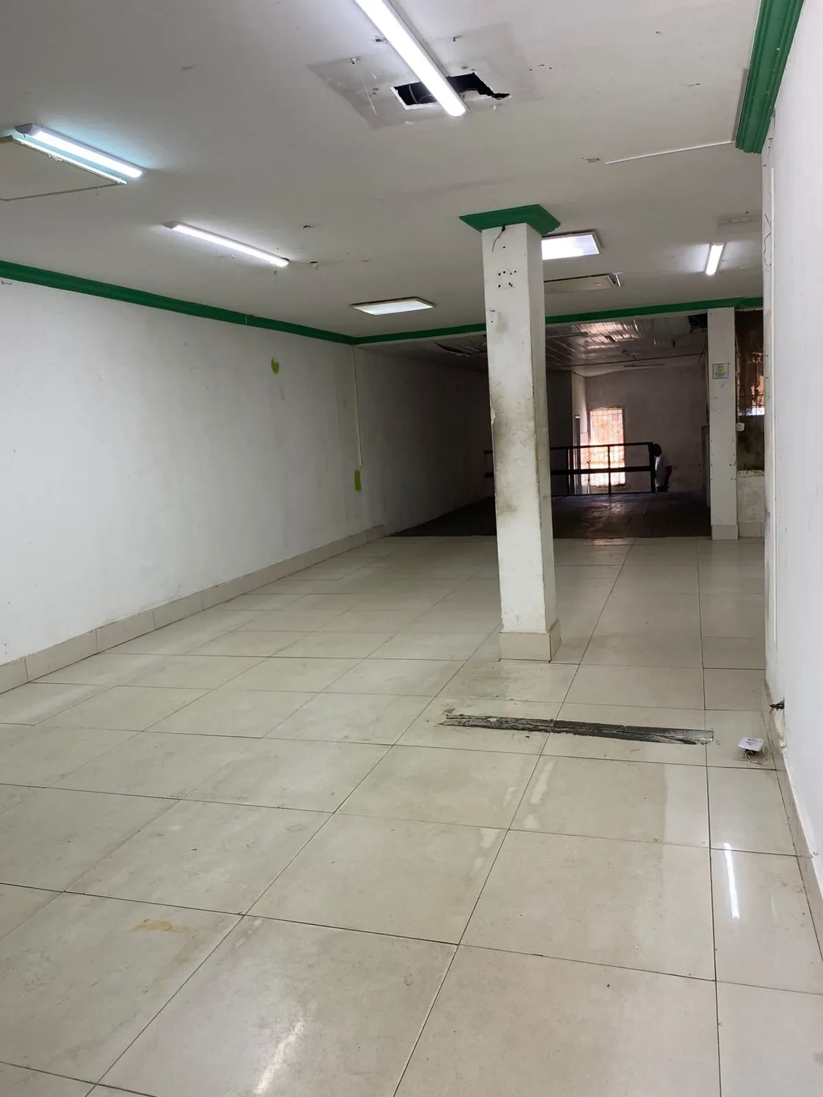 Imagem Ponto Comercial para Alugar, 115 m² em Nova Brasília de Itapuã - Salvador