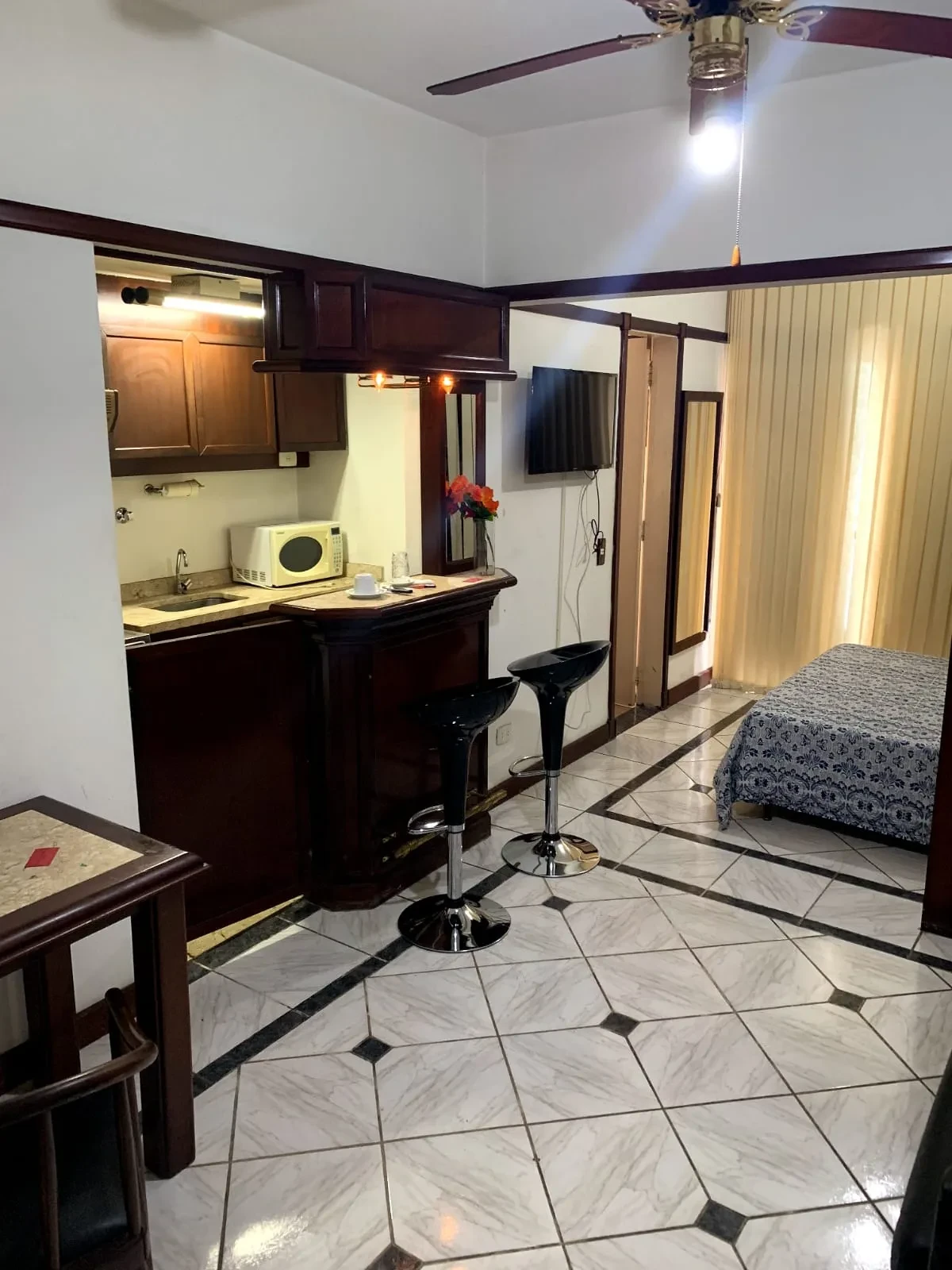 Imagem Flat com 1 Quarto à Venda ou Locação, 35 m² em Campos Elíseos - São Paulo