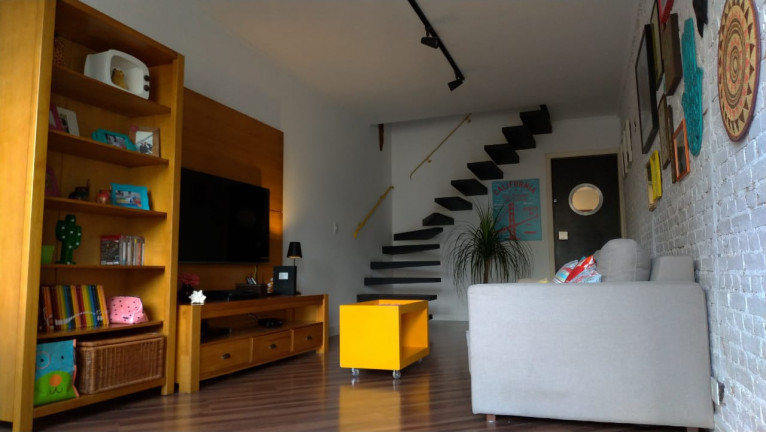 Sobrado com 2 Quartos à Venda, 140 m² em Alto Da Lapa - São Paulo