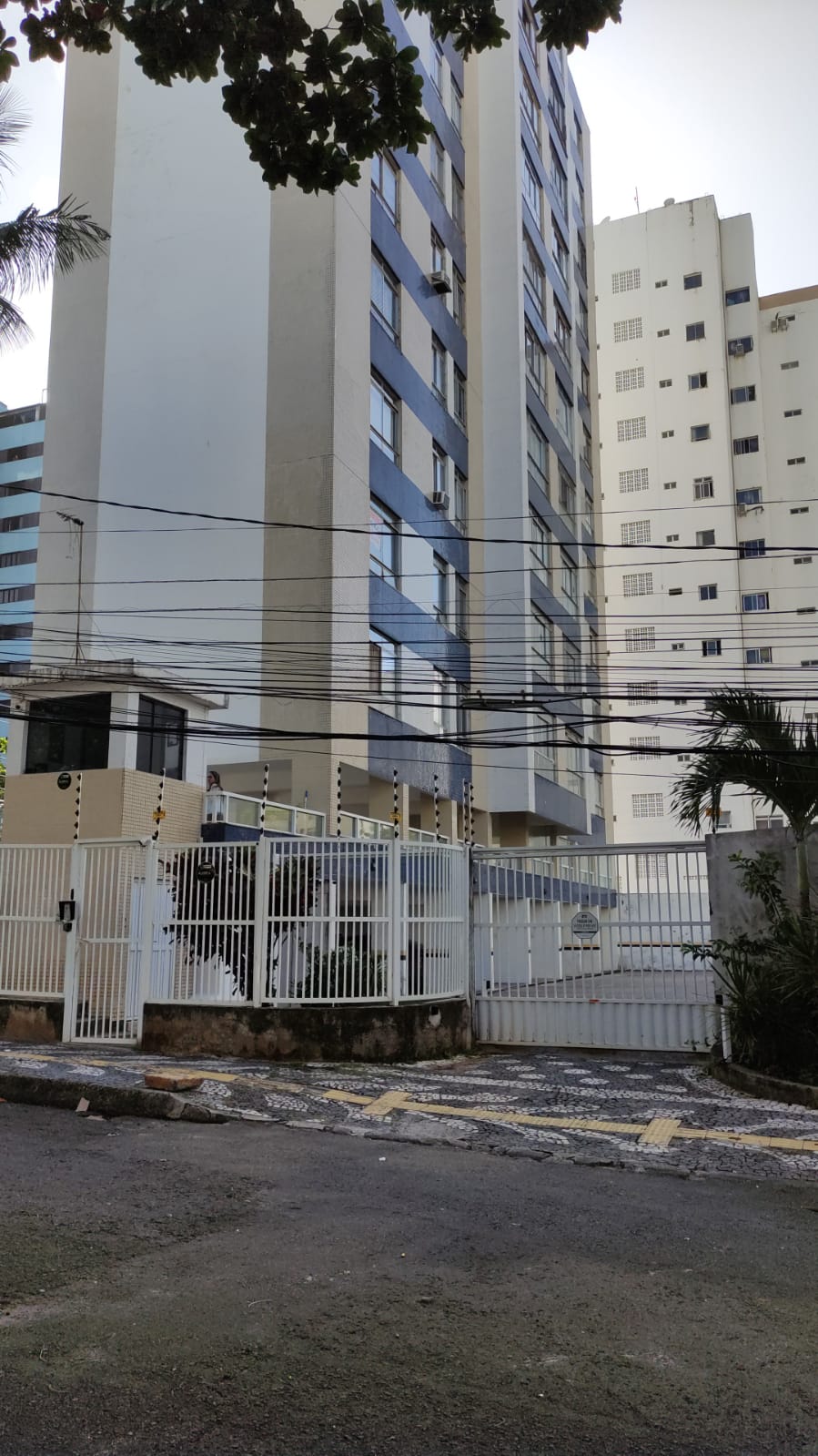 Imagem Apartamento com 4 Quartos à Venda, 122 m²em Pituba - Salvador