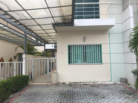 Casa de Condomínio com 3 Quartos à Venda, 135 m² em Aleixo - Manaus