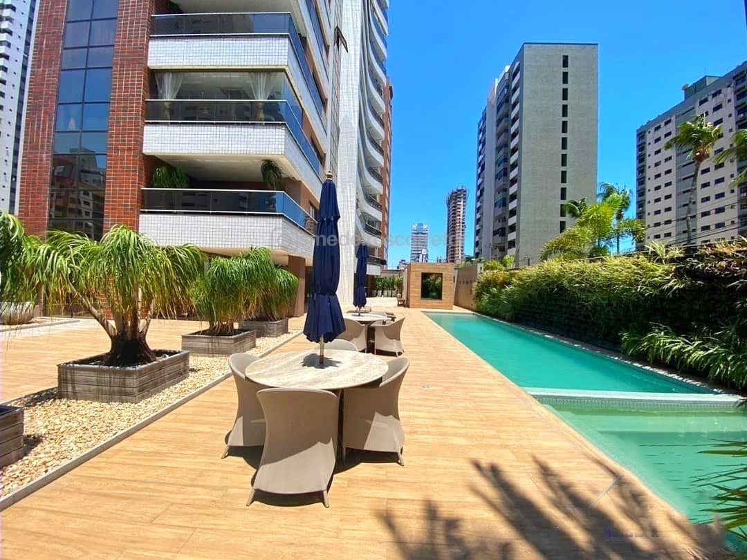 Apartamento com 4 Quartos à Venda, 300 m²em Meireles - Fortaleza