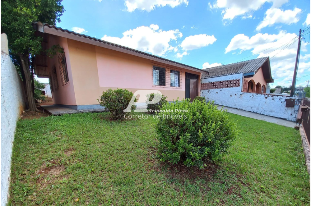 Imagem Casa com 3 Quartos à Venda, 150 m²em Uvaranas - Ponta Grossa