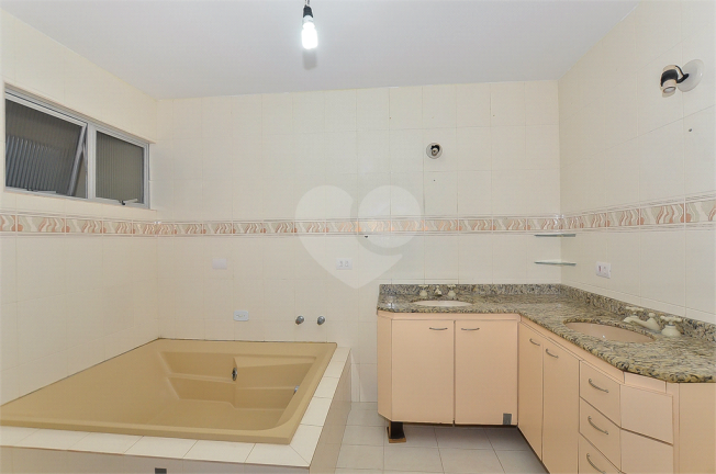 Imagem Apartamento com 3 Quartos à Venda, 265 m² em Vila Izabel - Curitiba