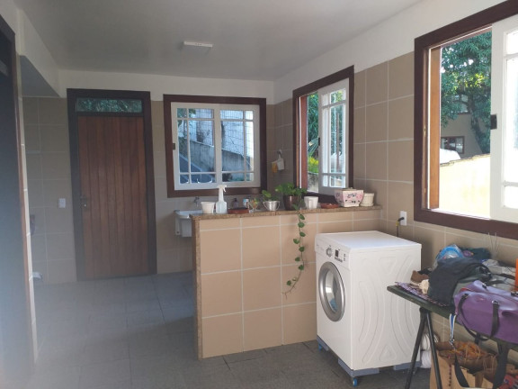 Imagem Casa de Condomínio com 4 Quartos à Venda, 446 m²em Badu - Niterói