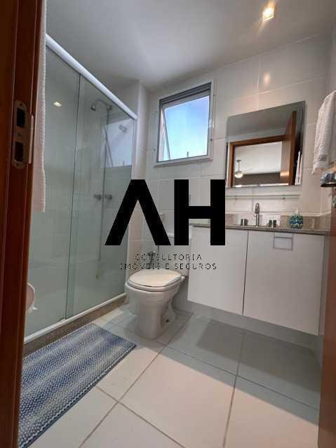 Imagem Apartamento com 2 Quartos à Venda, 80 m²em Camboinhas - Niterói