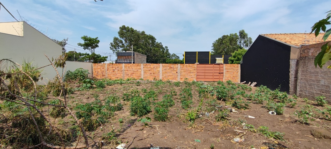Imagem Terreno à Venda, 540 m²em Jardim Centro Oeste - Campo Grande