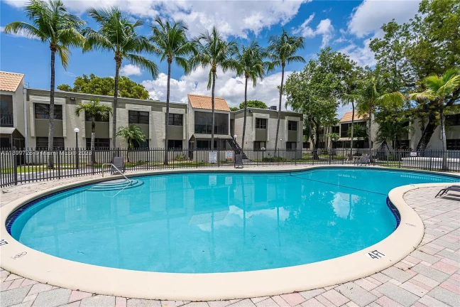 Foto do imóvel: Apartamento com 3 Quartos à Venda ou Locação, 100 m²em Alphaville Residencial Um - Barueri