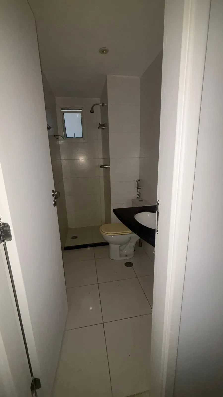 Imagem Apartamento com 4 Quartos à Venda ou Locação, 141 metros em Alphaville I - Salvador