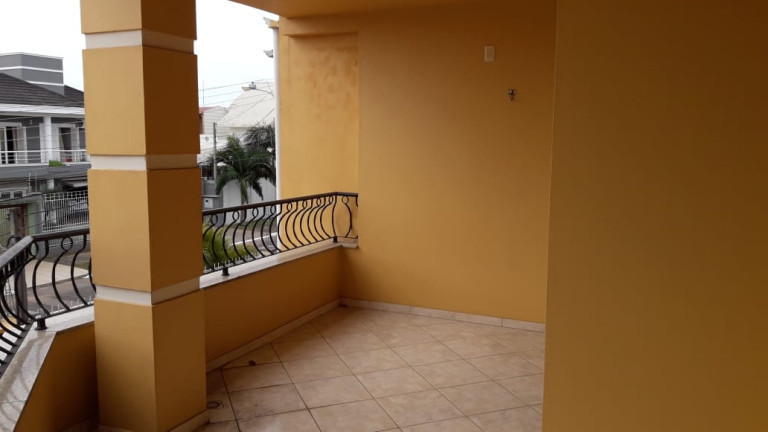 Imagem Sobrado com 3 Quartos à Venda,  em Estância Velha - Canoas