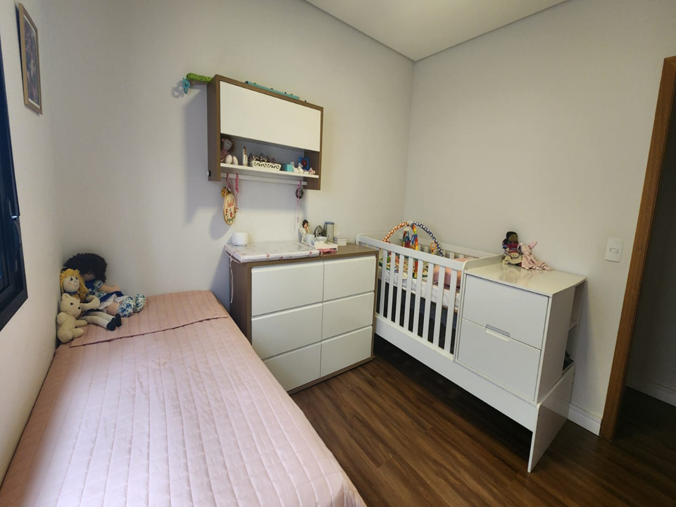Imagem Casa de Condomínio com 4 Quartos à Venda, 252 m²em Jardim Novo Mundo - Jundiaí