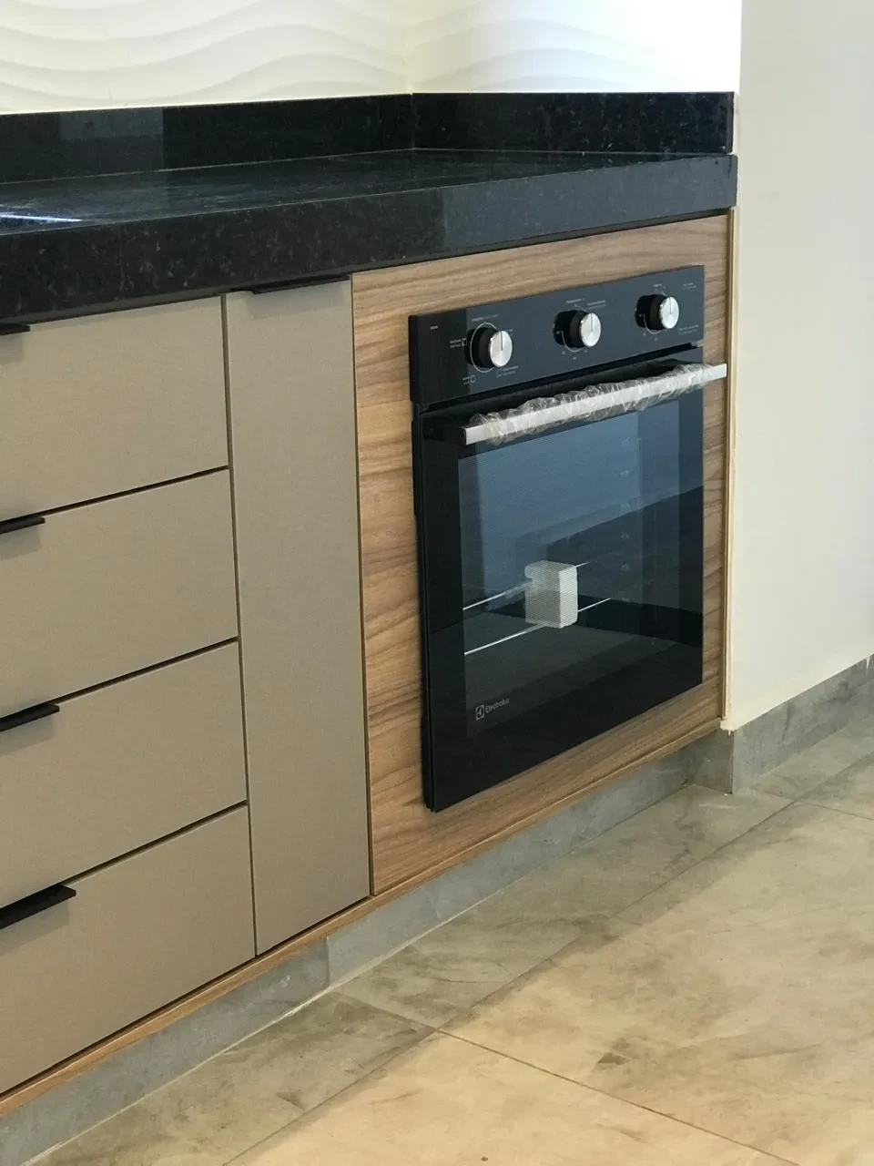 Imagem Casa de Condomínio com 3 Quartos à Venda, 243 m² em Alphaville Nova Esplanada 3 - Votorantim