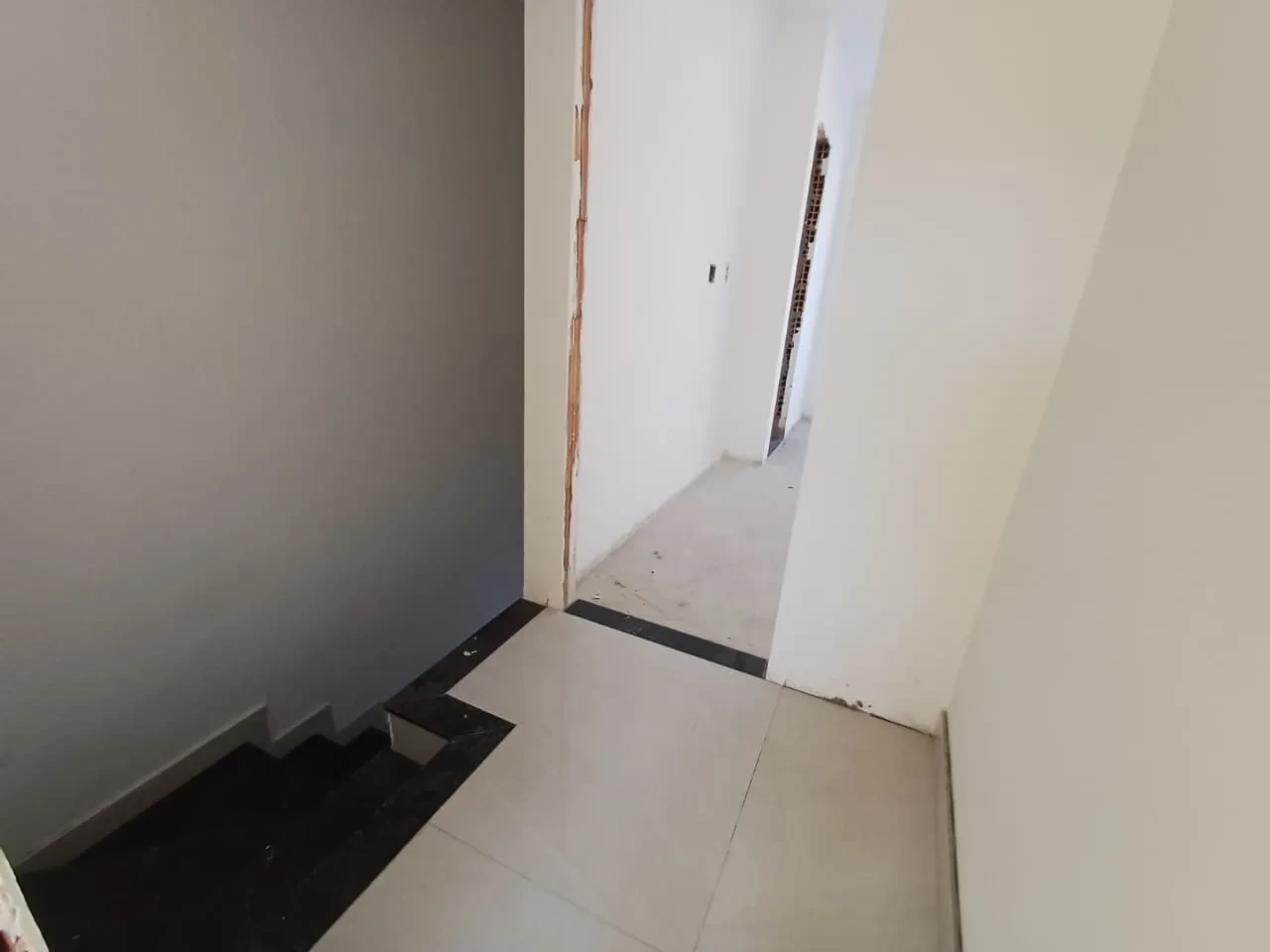 Imagem Casa com 2 Quartos à Venda, 68 m² em Piratininga (Venda Nova) - Belo Horizonte