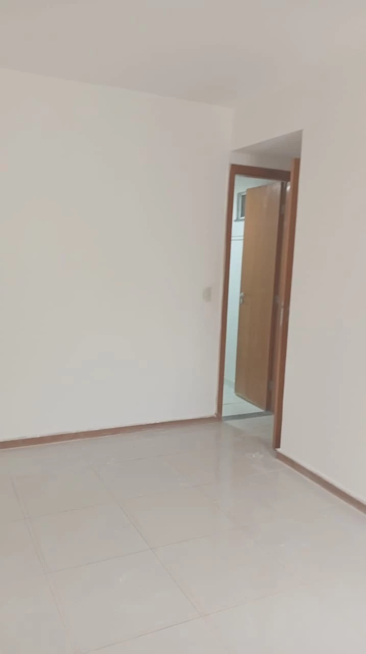 Apartamento com 3 Quartos para Alugar, 50 m² em Cabula - Salvador