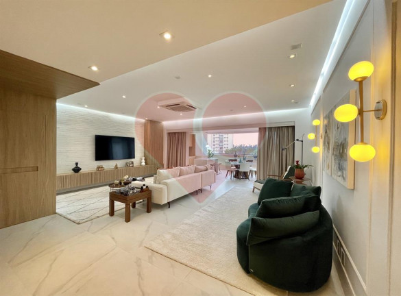 Imagem Apartamento com 4 Quartos à Venda,  em Barra da Tijuca - Rio de Janeiro