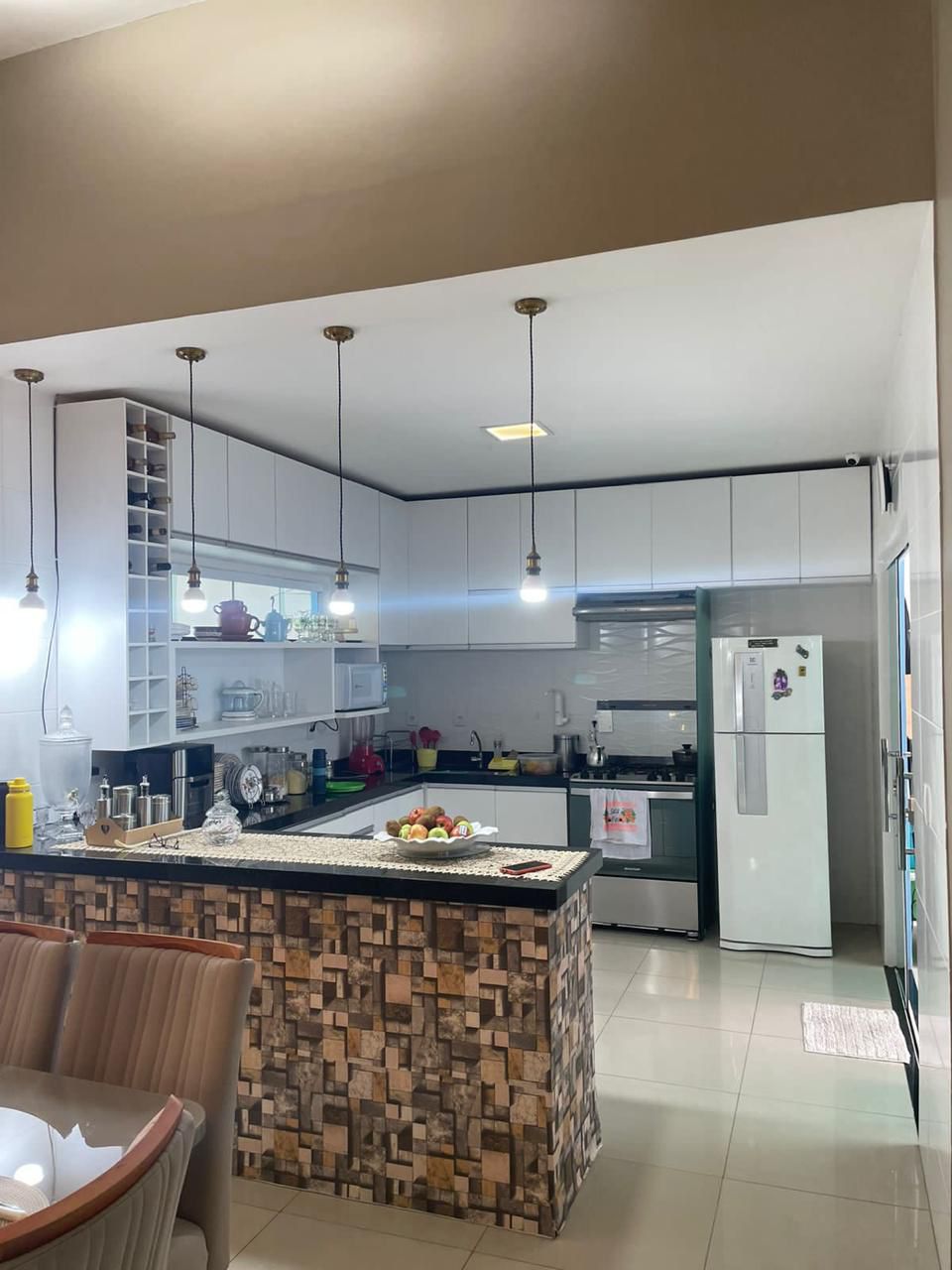 Imagem Casa de Condomínio com 3 Quartos à Venda, 384 m²em Tapanã (Icoaraci) - Belém